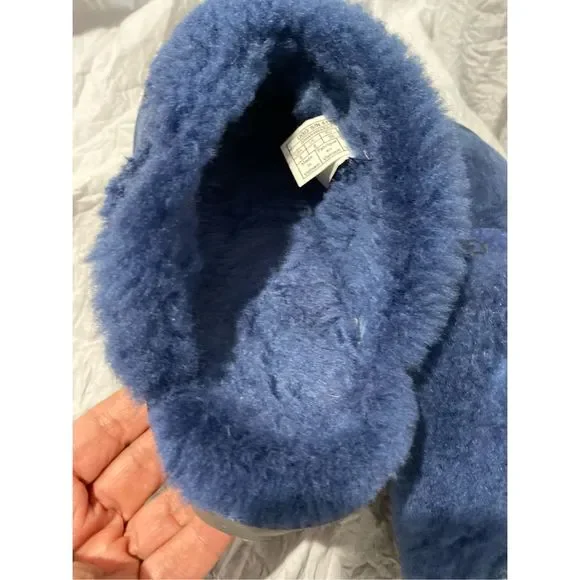 UGG slide in slippers sooo comfy and beautiful color - Picture 5 of 9